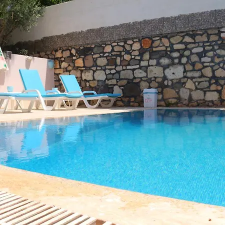 阿里亚酒店 Çeşme