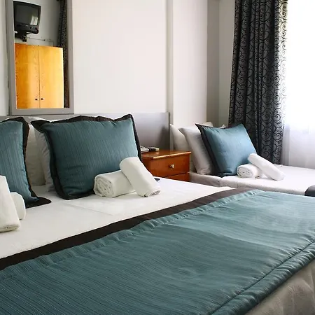 Hotell Arya