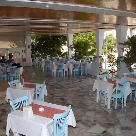 Arya Otel Çeşme