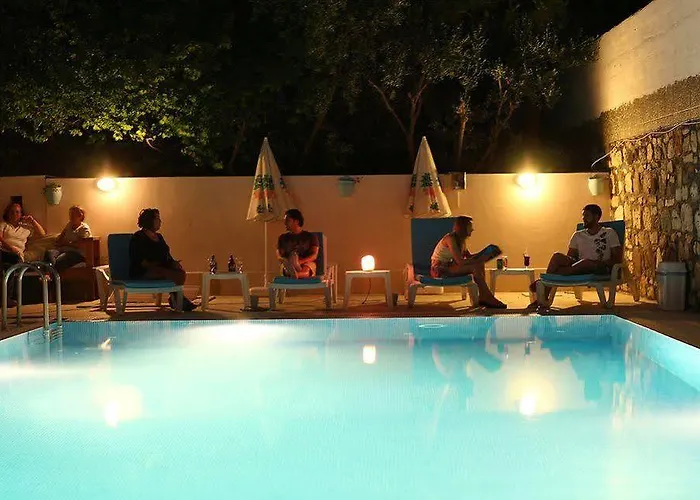 Arya Ξενοδοχείο 3*