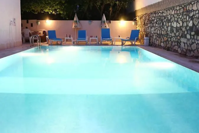 Ξενοδοχείο Arya